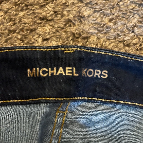 Flare Michael kors jeans with a dark wash - Picture 2 of 3